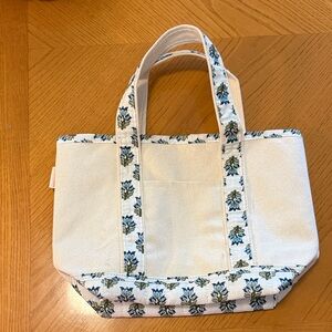 Canvas Floral Trim Tote Bag in Cream